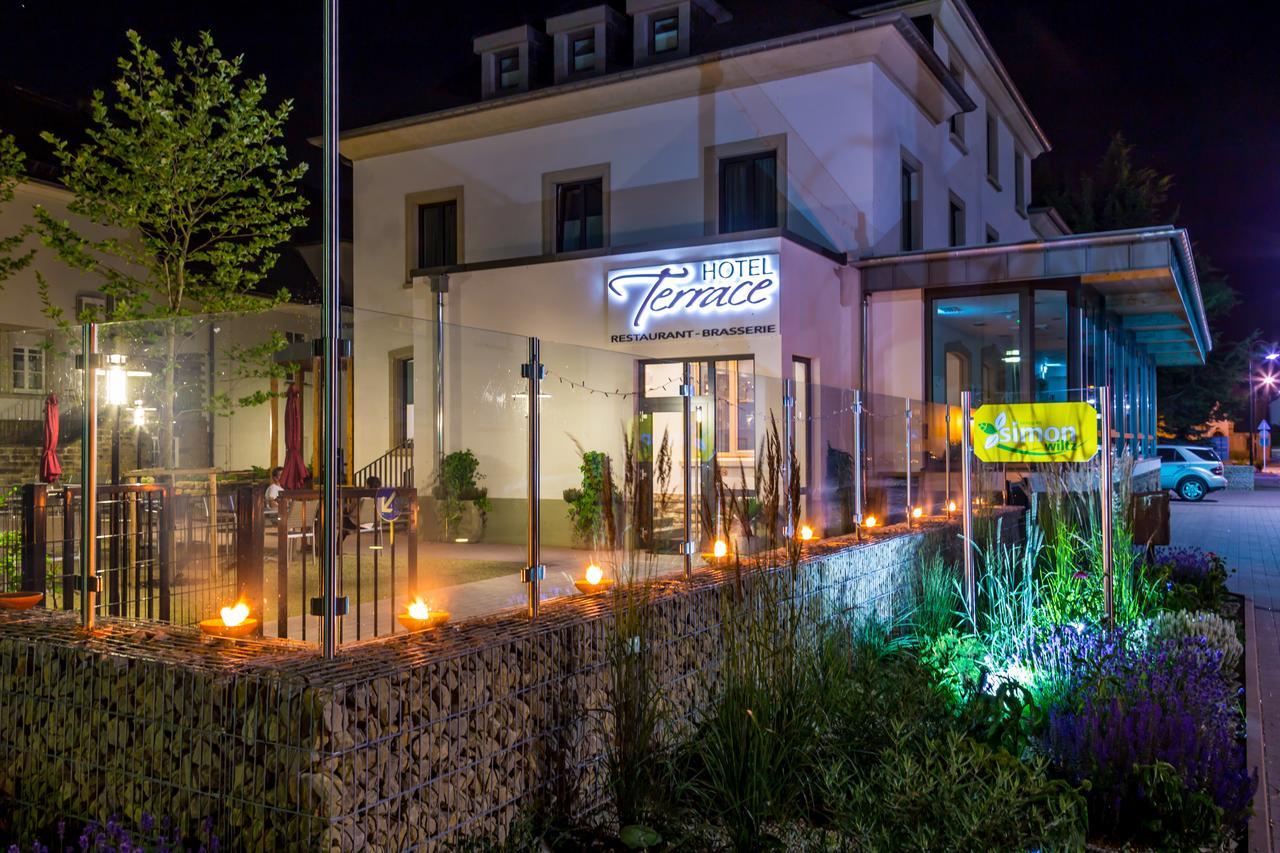 Hotel Terrace Bettendorf ภายนอก รูปภาพ